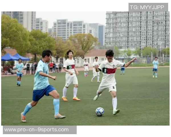 足球锻炼的多重价值探讨与青少年身心发展的积极影响